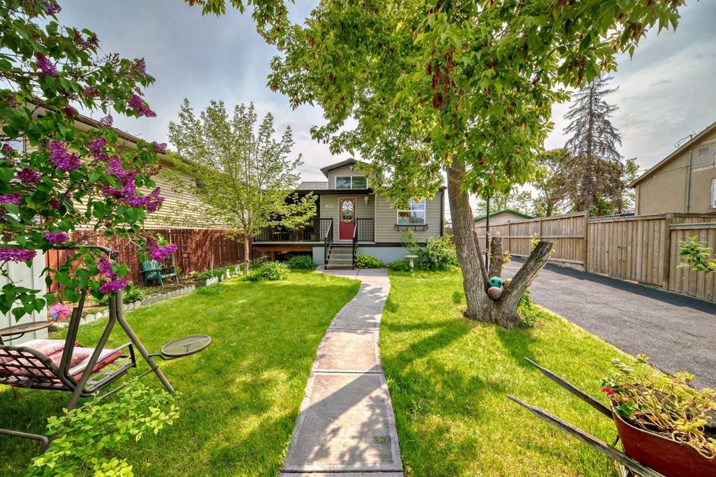 1834 42 Street Se, Calgary, AB - Outdoor