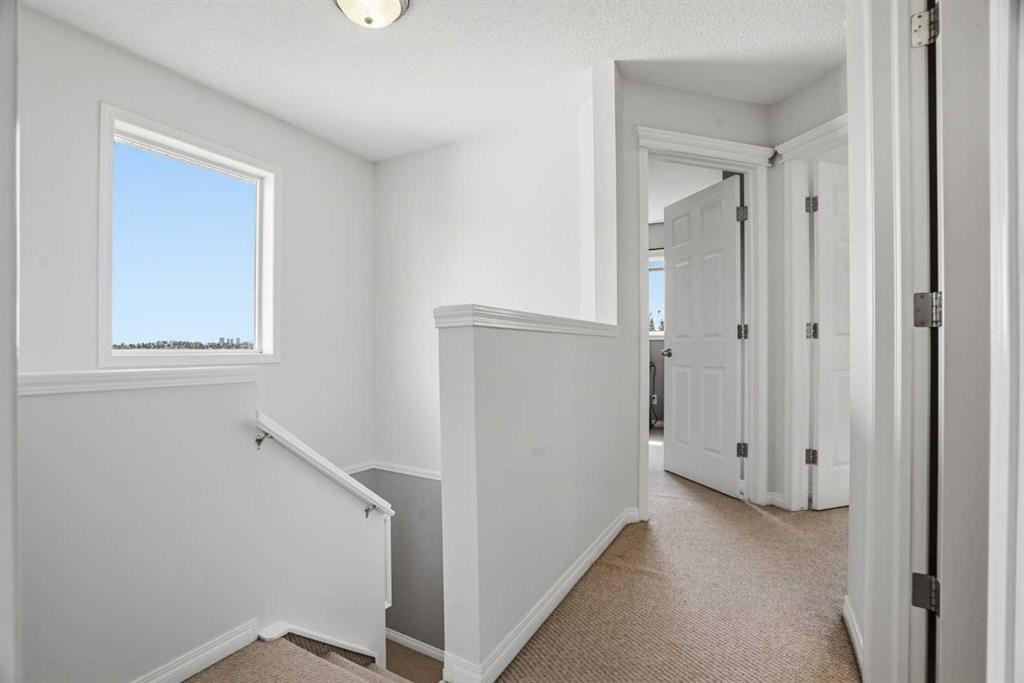 62 Country Hills Cove Nw, Calgary, AB - Indoor Photo Showing Other Room