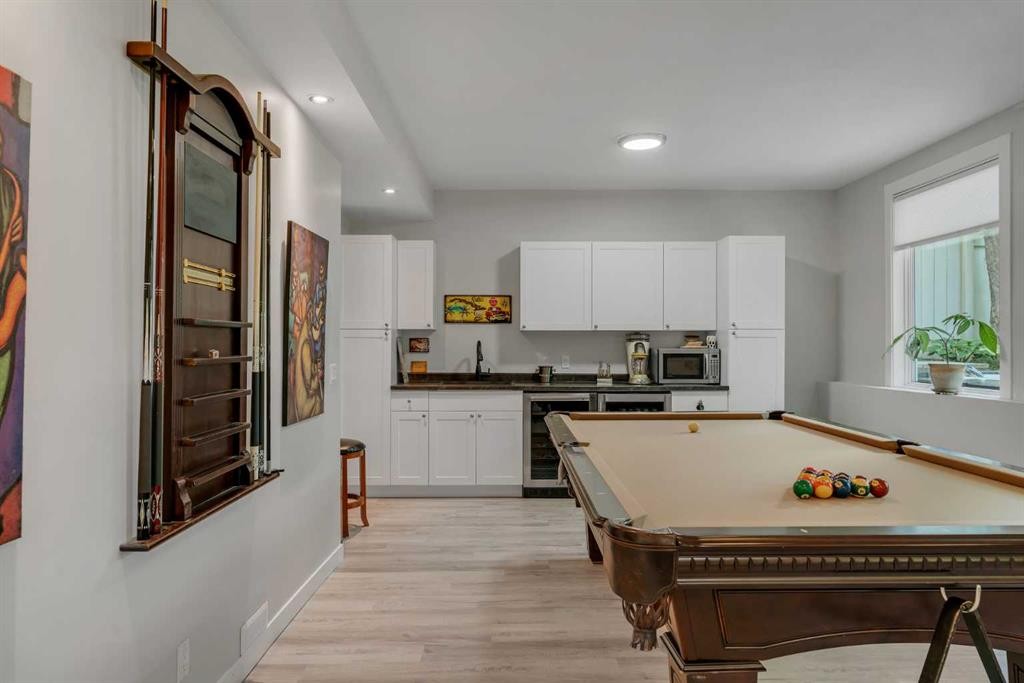 112 Hidden Vale Place Nw, Calgary, AB - Indoor Photo Showing Other Room