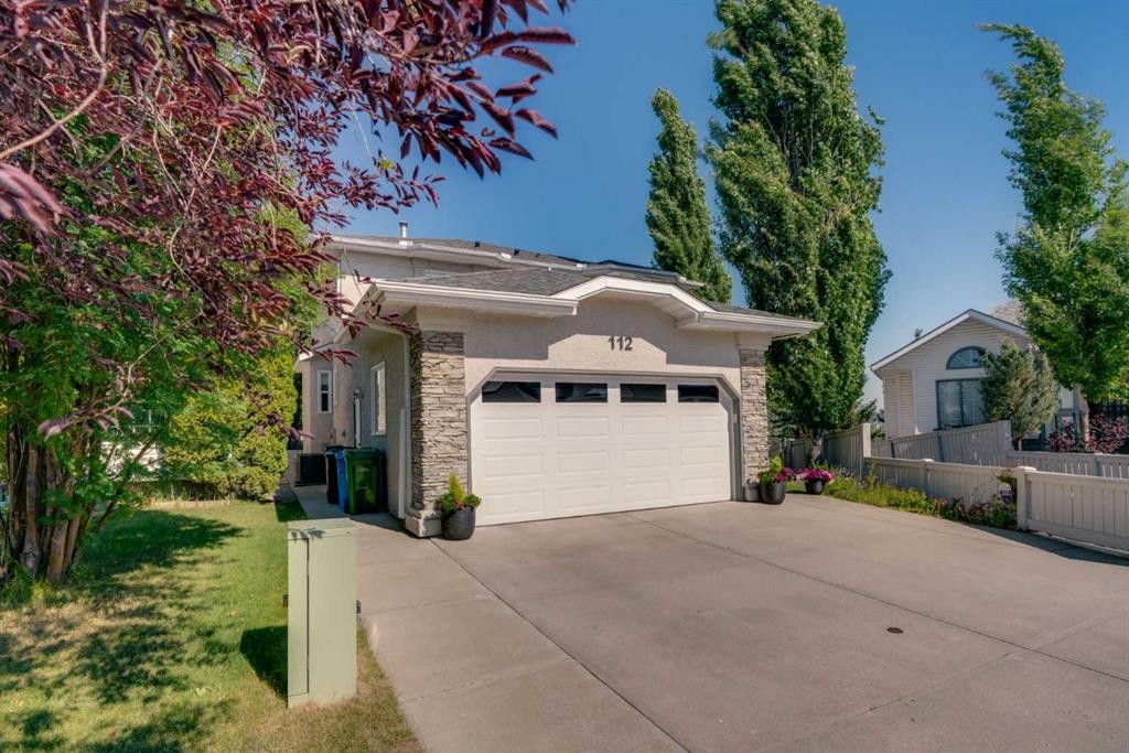 112 Hidden Vale Place Nw, Calgary, AB - Outdoor