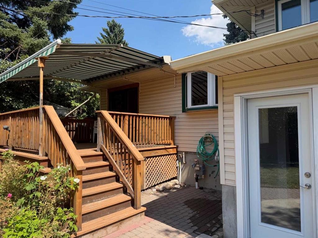 6407 Lombardy Crescent Sw, Calgary, AB - Outdoor With Deck Patio Veranda With Exterior