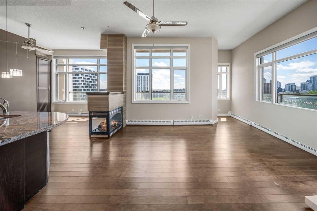 619-950 Centre Avenue Ne, Calgary, AB - Indoor