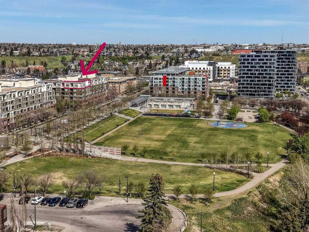 619-950 Centre Avenue Ne, Calgary, AB - Outdoor With Balcony With Facade