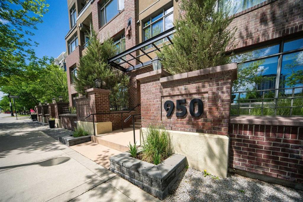 619-950 Centre Avenue Ne, Calgary, AB - Outdoor