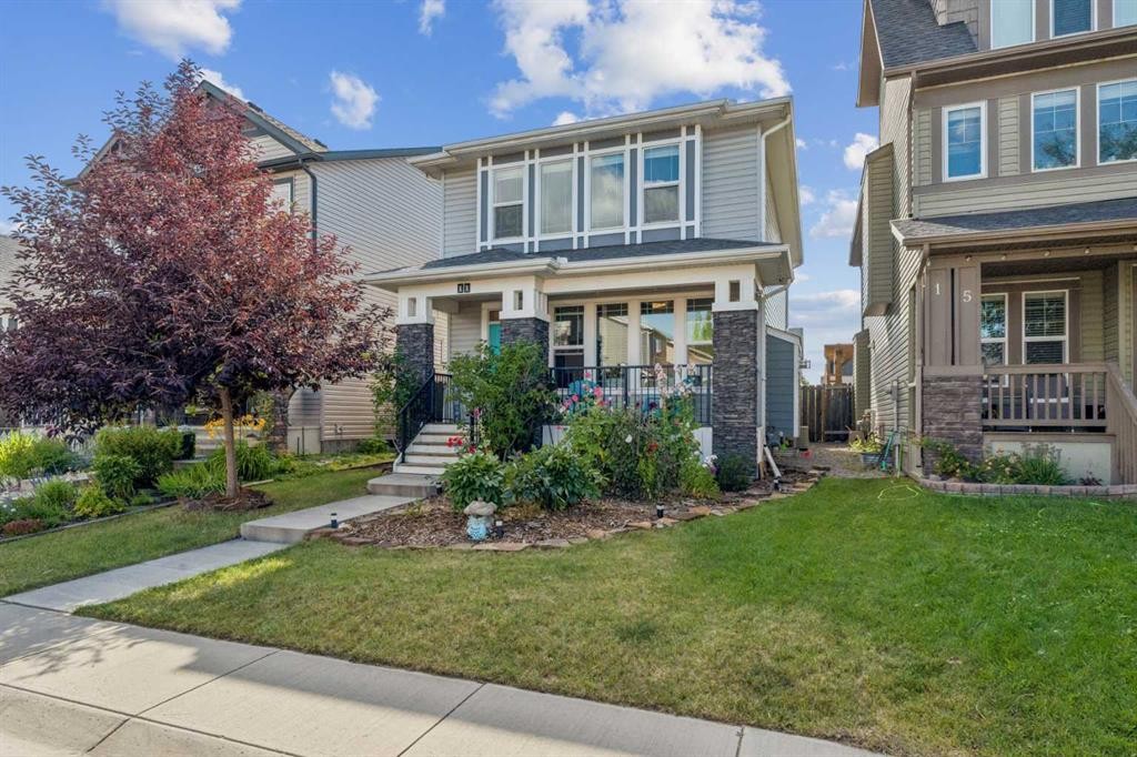 11 Legacy Crescent Se, Calgary, AB - Outdoor With Facade