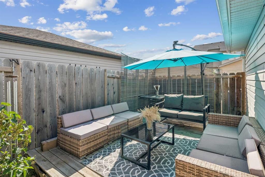 11 Legacy Crescent Se, Calgary, AB - Outdoor With Deck Patio Veranda