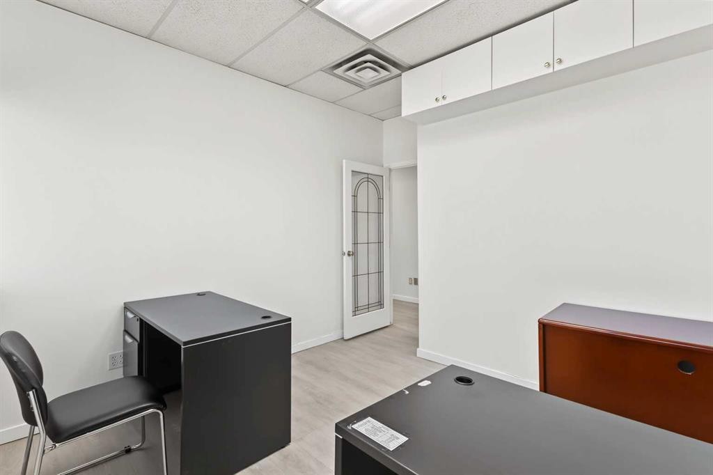 209-3825 34 Street Ne, Calgary, AB