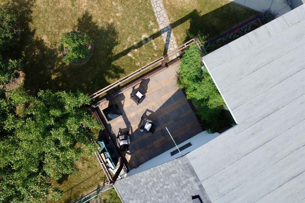 246 Mt Lorette Place Se, Calgary, AB - Outdoor