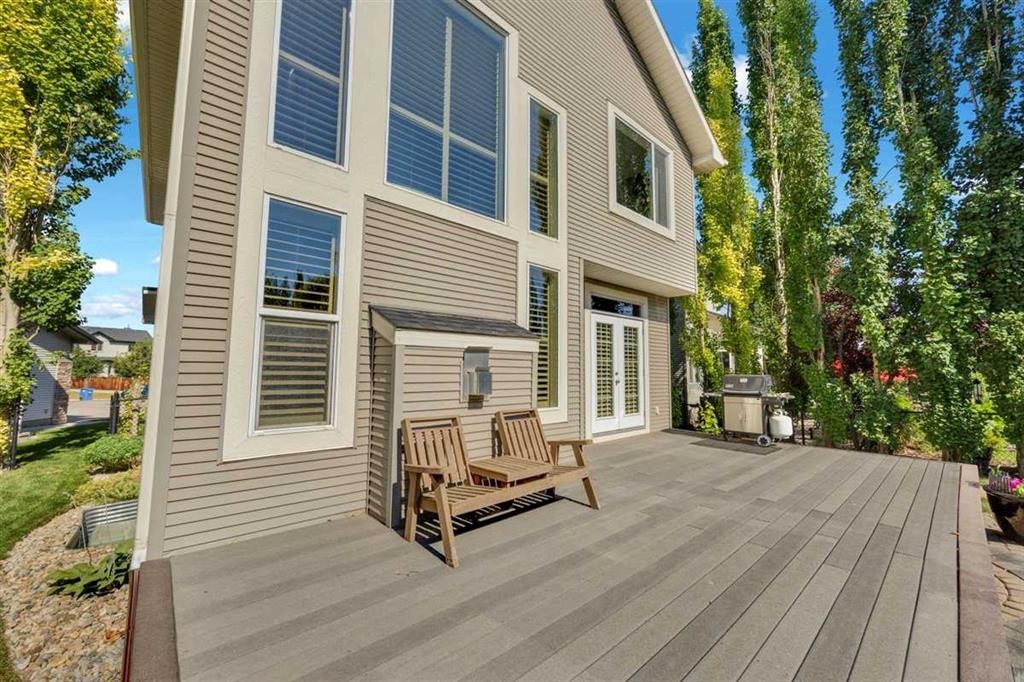 146 Springborough Point Sw, Calgary, AB - Outdoor With Deck Patio Veranda
