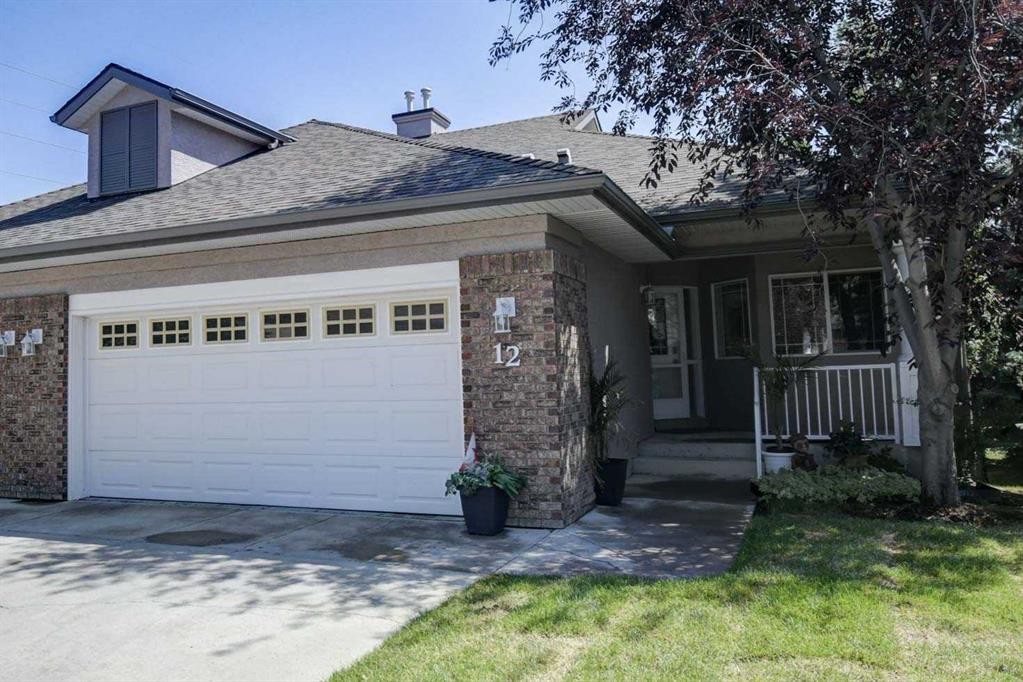 12 Straddock Villas Sw, Calgary, AB