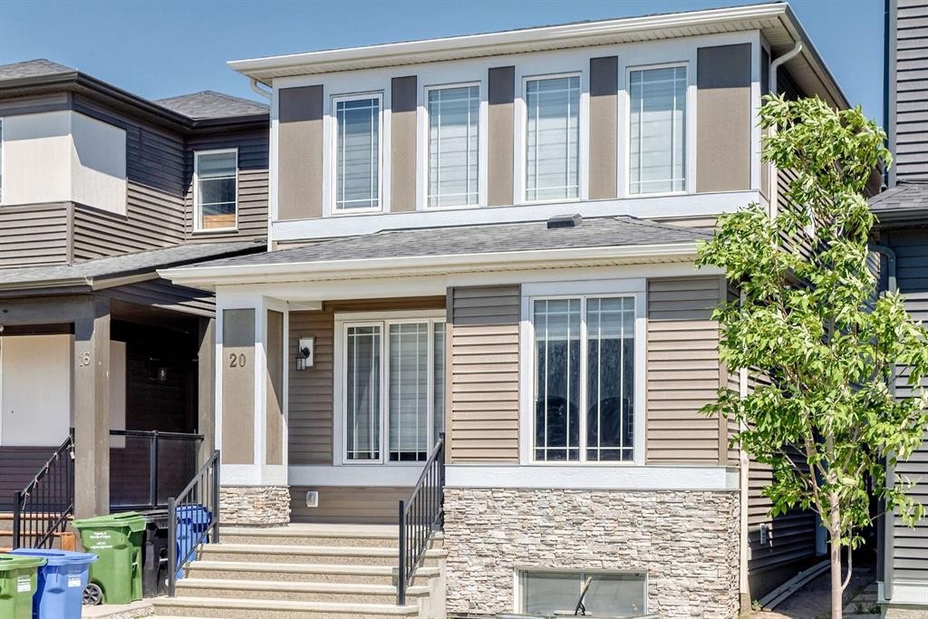 20 Corner Glen Avenue Ne, Calgary, AB - Outdoor