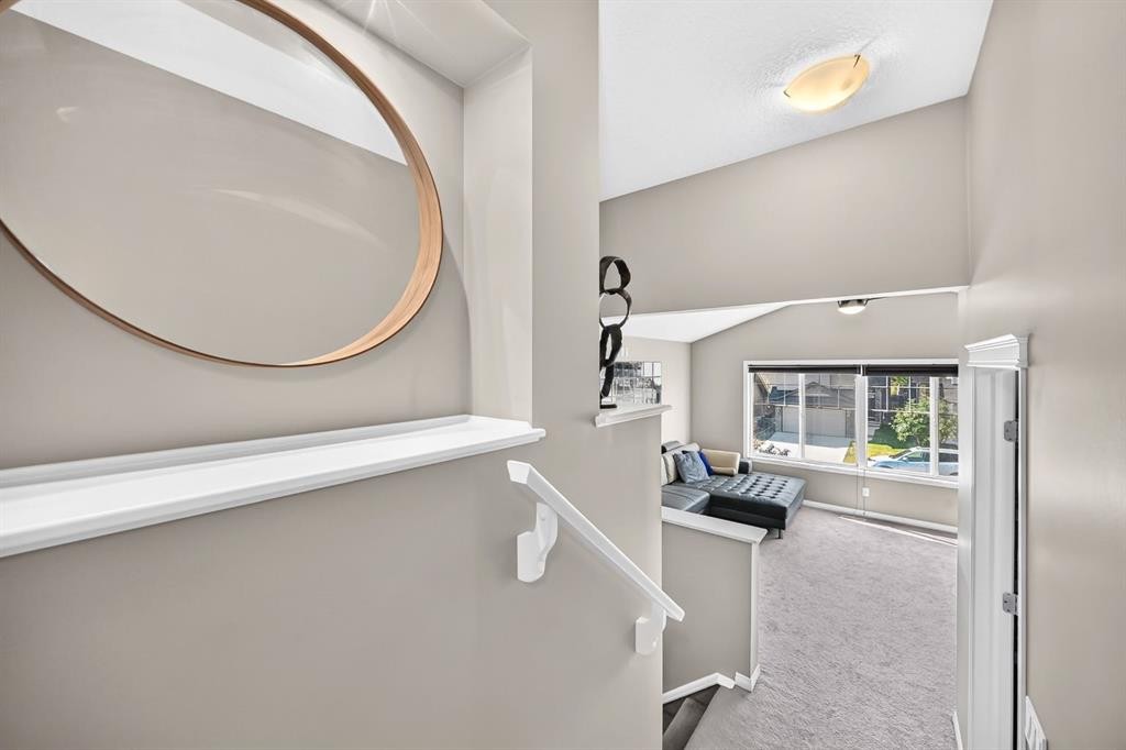 325 Kincora Glen Rise Nw, Calgary, AB - Indoor Photo Showing Other Room