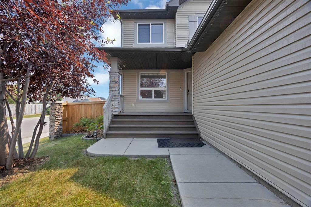 130 Panamount Road Nw, Calgary, AB - Outdoor