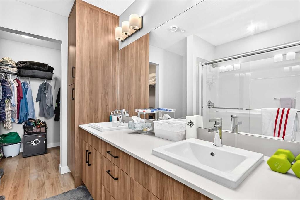 6106-200 Seton Circle Se, Calgary, AB - Indoor Photo Showing Bathroom