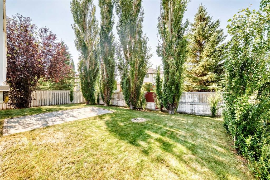 124 West Lakeview Drive, Chestermere, AB - Outdoor