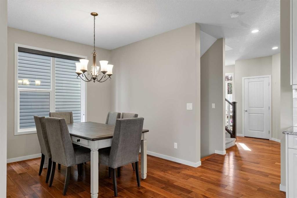 76 Auburn Glen Heights Se, Calgary, AB - Indoor Photo Showing Dining Room
