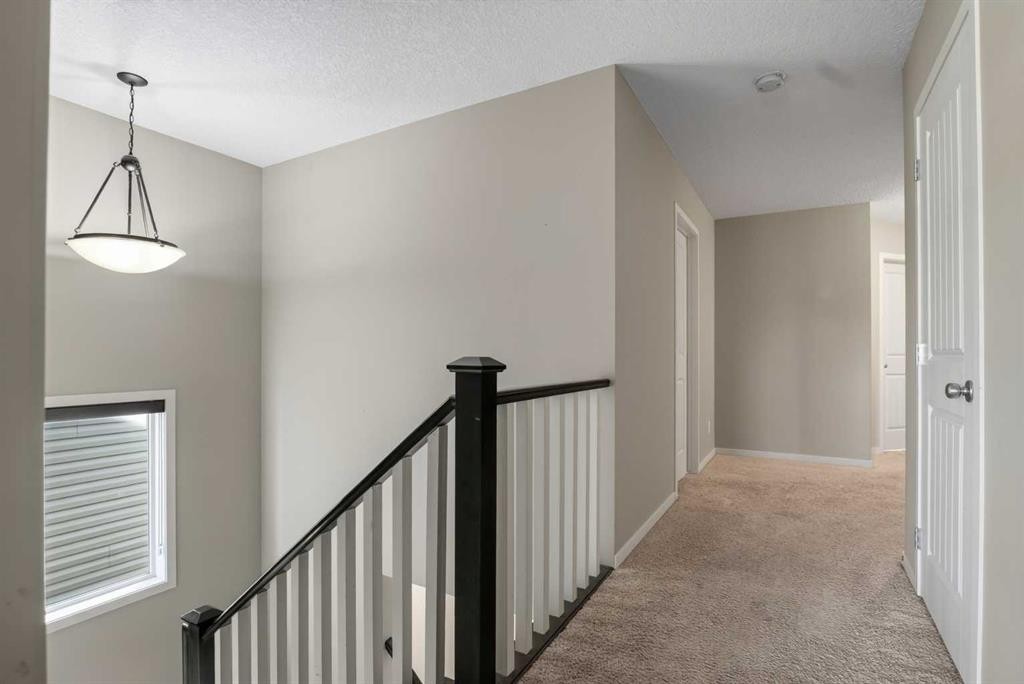 76 Auburn Glen Heights Se, Calgary, AB - Indoor Photo Showing Other Room