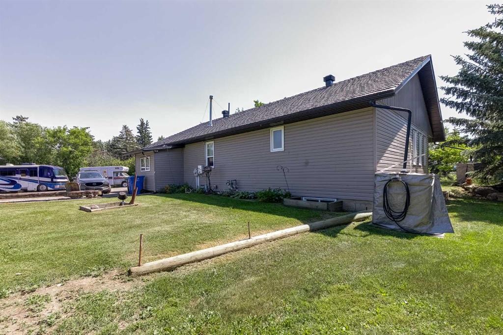 280166 Twp Rd 240, Chestermere, AB - Outdoor