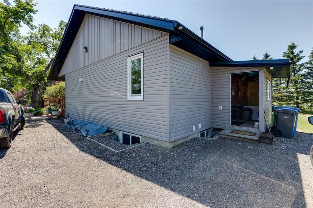 280166 Twp Rd 240, Chestermere, AB - Outdoor With Exterior