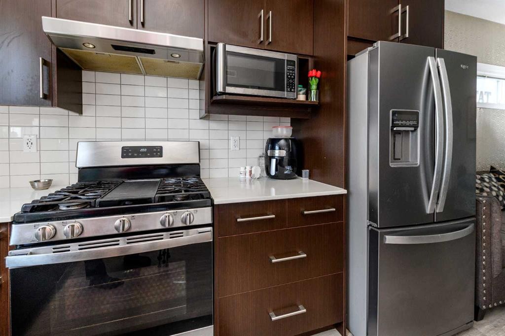 261 Redstone Street Ne, Calgary, AB - Indoor Photo Showing Kitchen With Upgraded Kitchen