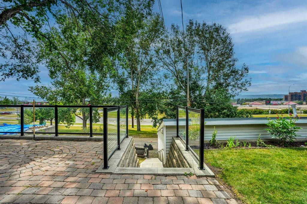 5748 Dalmead Crescent Nw, Calgary, AB - Outdoor With View
