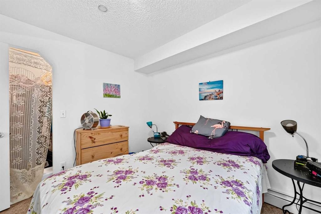 5102-755 Copperpond Boulevard Se, Calgary, AB - Indoor Photo Showing Bedroom
