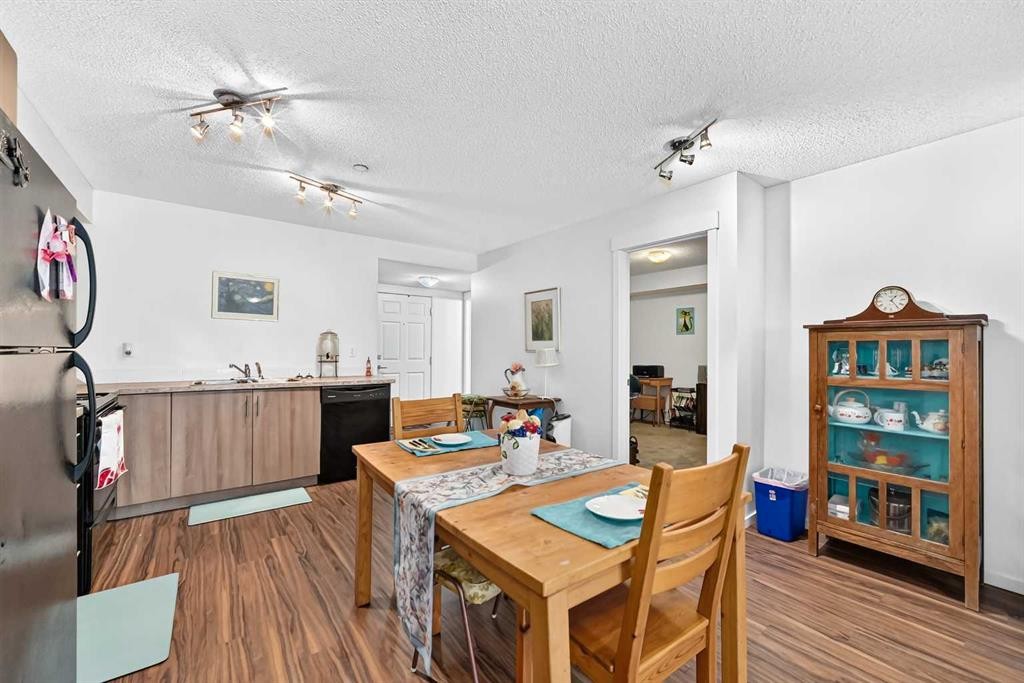 5102-755 Copperpond Boulevard Se, Calgary, AB - Indoor