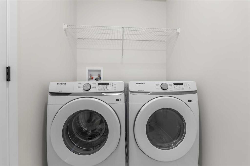 247 Lucas Gate Nw, Calgary, AB - Indoor Photo Showing Laundry Room