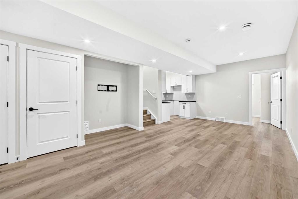 856 Midtown Drive Sw, Airdrie, AB - Indoor