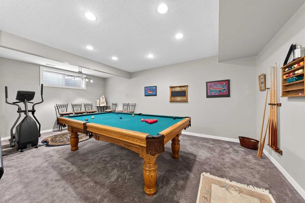 27 Panatella Row Nw, Calgary, AB - Indoor Photo Showing Other Room