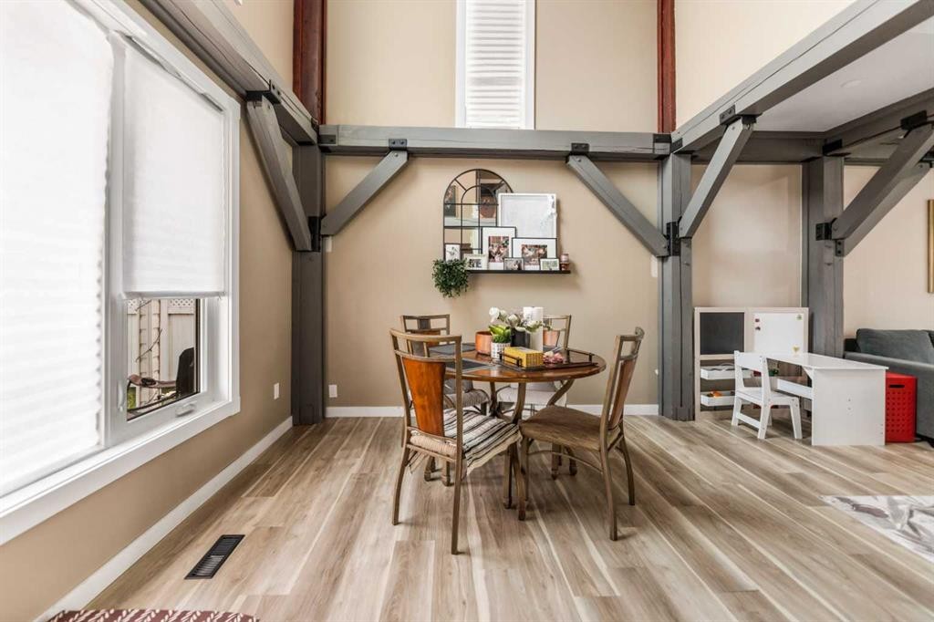 39 Chinook Crescent, Beiseker, AB - Indoor