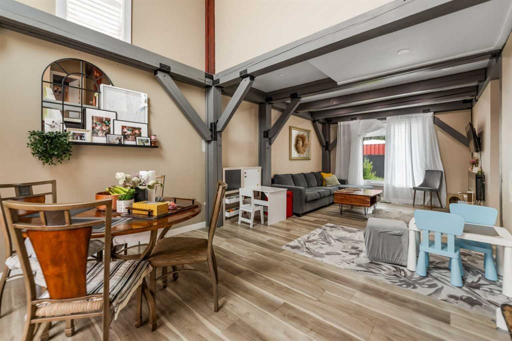 39 Chinook Crescent, Beiseker, AB - Indoor
