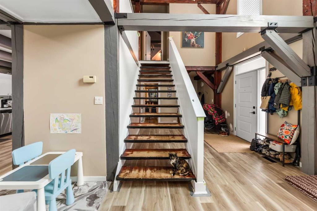 39 Chinook Crescent, Beiseker, AB - Indoor Photo Showing Other Room