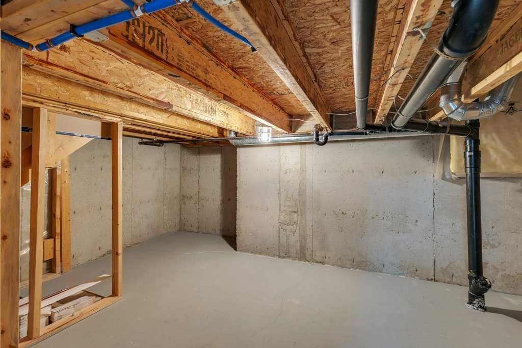 96 Valley Brook Circle Nw, Calgary, AB