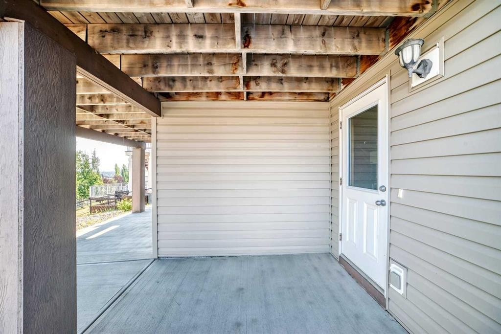 12 Kincora Mews Nw, Calgary, AB - Outdoor With Exterior