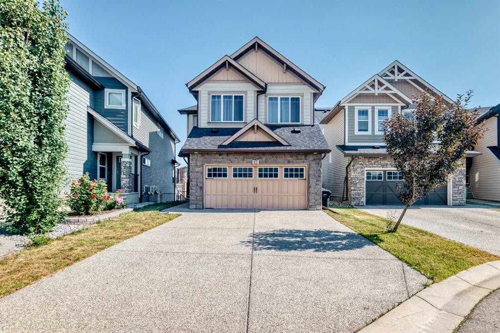 12 Kincora Mews Nw, Calgary, AB - Outdoor With Facade
