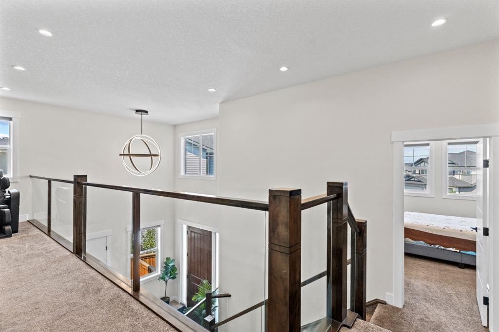 129 Marina Key, Chestermere, AB - Indoor Photo Showing Other Room