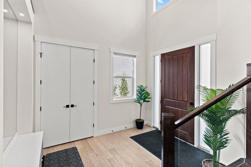 129 Marina Key, Chestermere, AB - Indoor Photo Showing Other Room