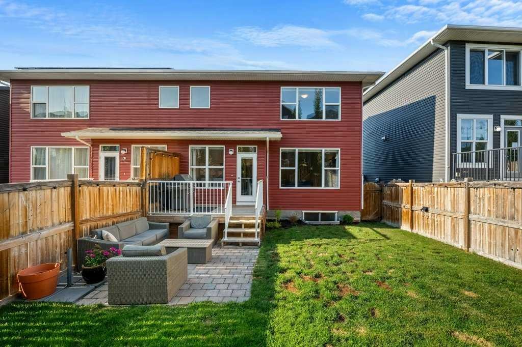 114 Crestbrook Way Sw, Calgary, AB - Outdoor With Deck Patio Veranda
