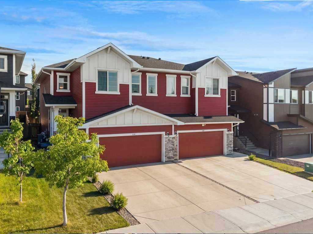 114 Crestbrook Way Sw, Calgary, AB - Outdoor With Facade