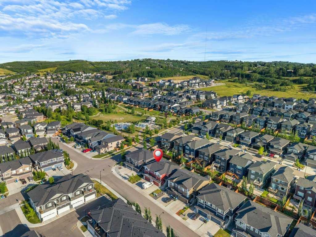 114 Crestbrook Way Sw, Calgary, AB - Outdoor With View