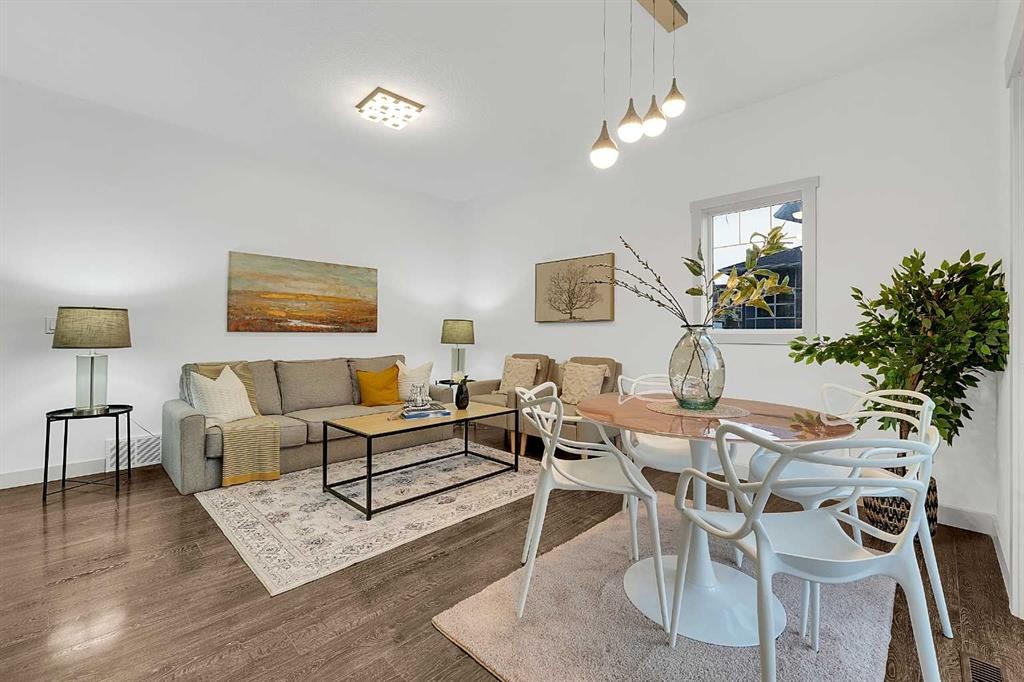 570 Evanston Manor Nw, Calgary, AB - Indoor
