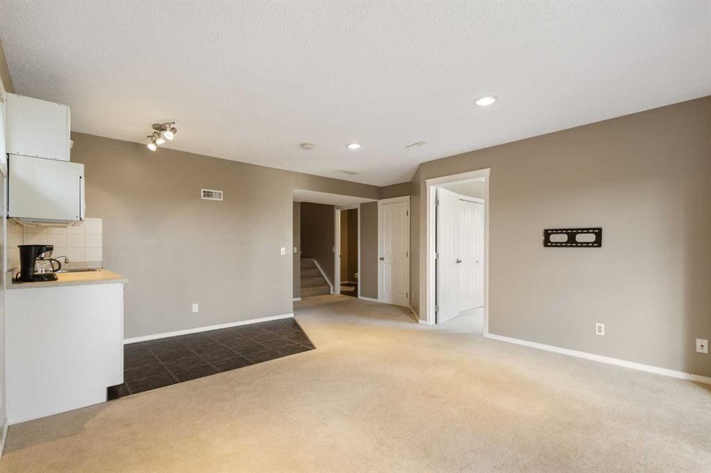 13 Tuscany Springs Circle Nw, Calgary, AB - Indoor Photo Showing Other Room