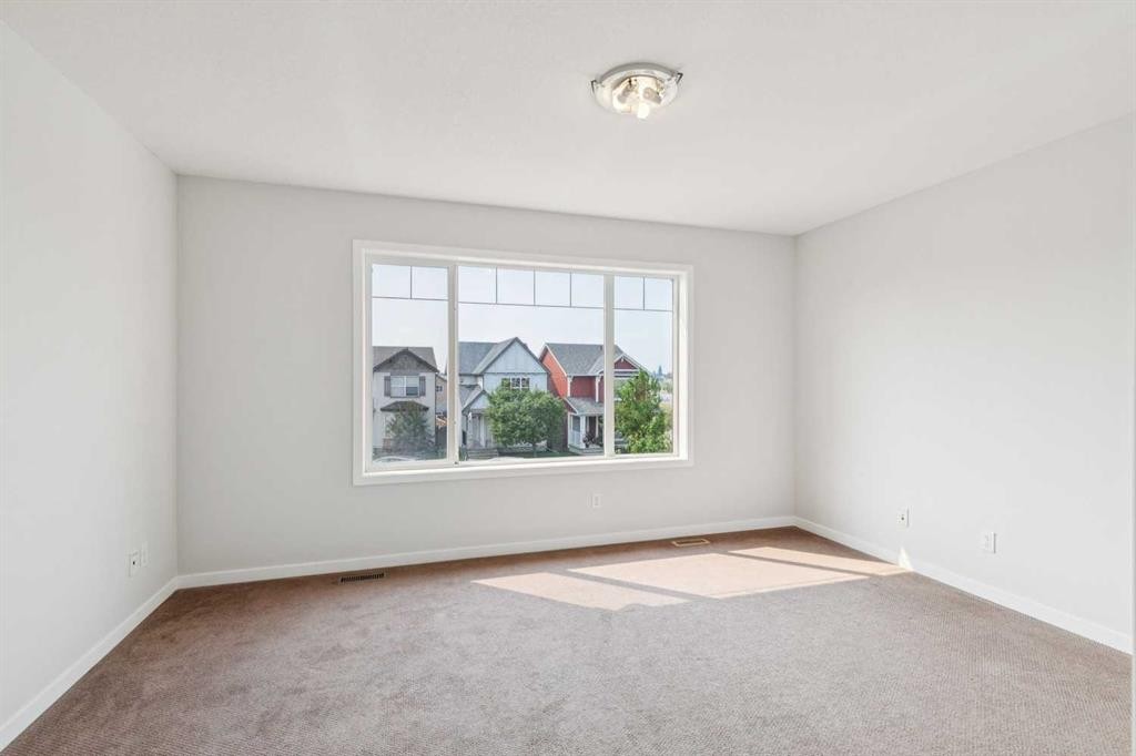 12 Autumn Court Se, Calgary, AB