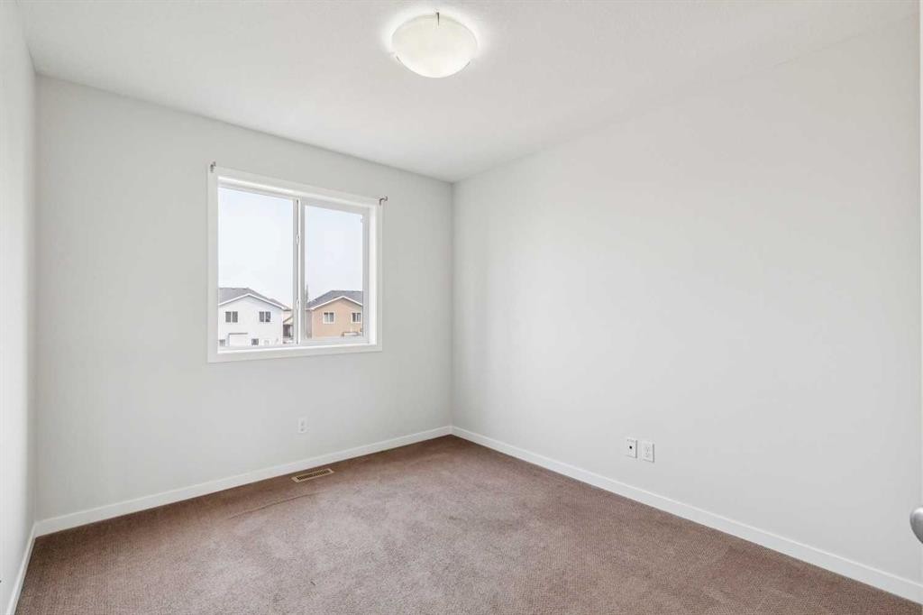 12 Autumn Court Se, Calgary, AB