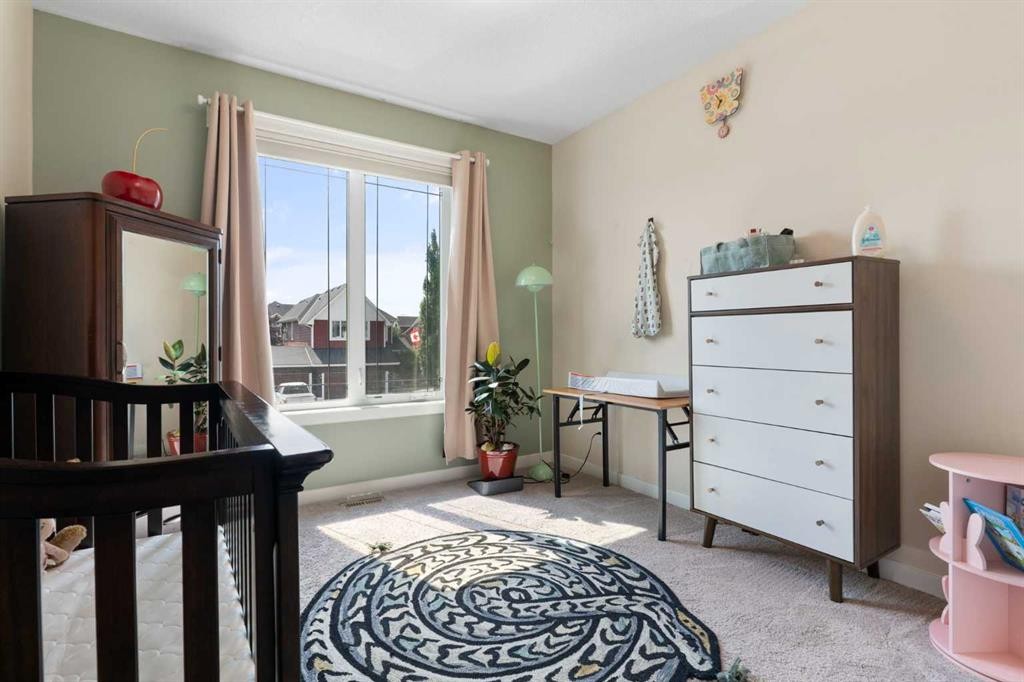 434 River Heights Drive, Cochrane, AB - Indoor