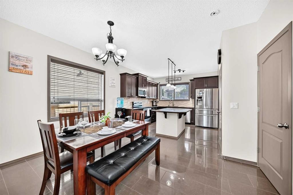 251 Skyview Point Road Ne, Calgary, AB - Indoor Photo Showing Dining Room