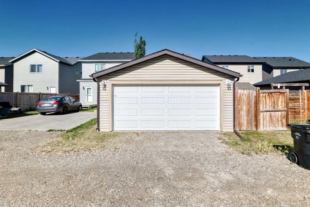 251 Skyview Point Road Ne, Calgary, AB - Outdoor