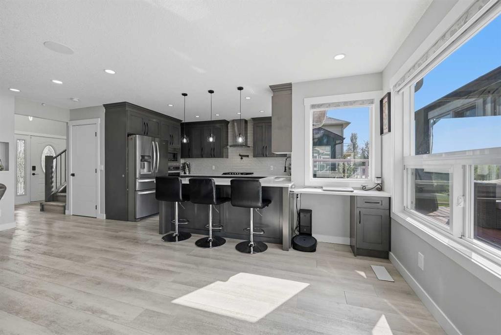760 Saddlecreek Way Ne, Calgary, AB - Indoor Photo Showing Kitchen With Upgraded Kitchen