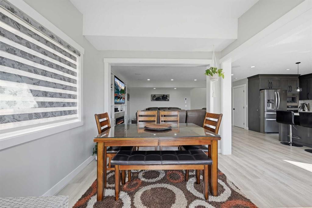 760 Saddlecreek Way Ne, Calgary, AB - Indoor Photo Showing Dining Room